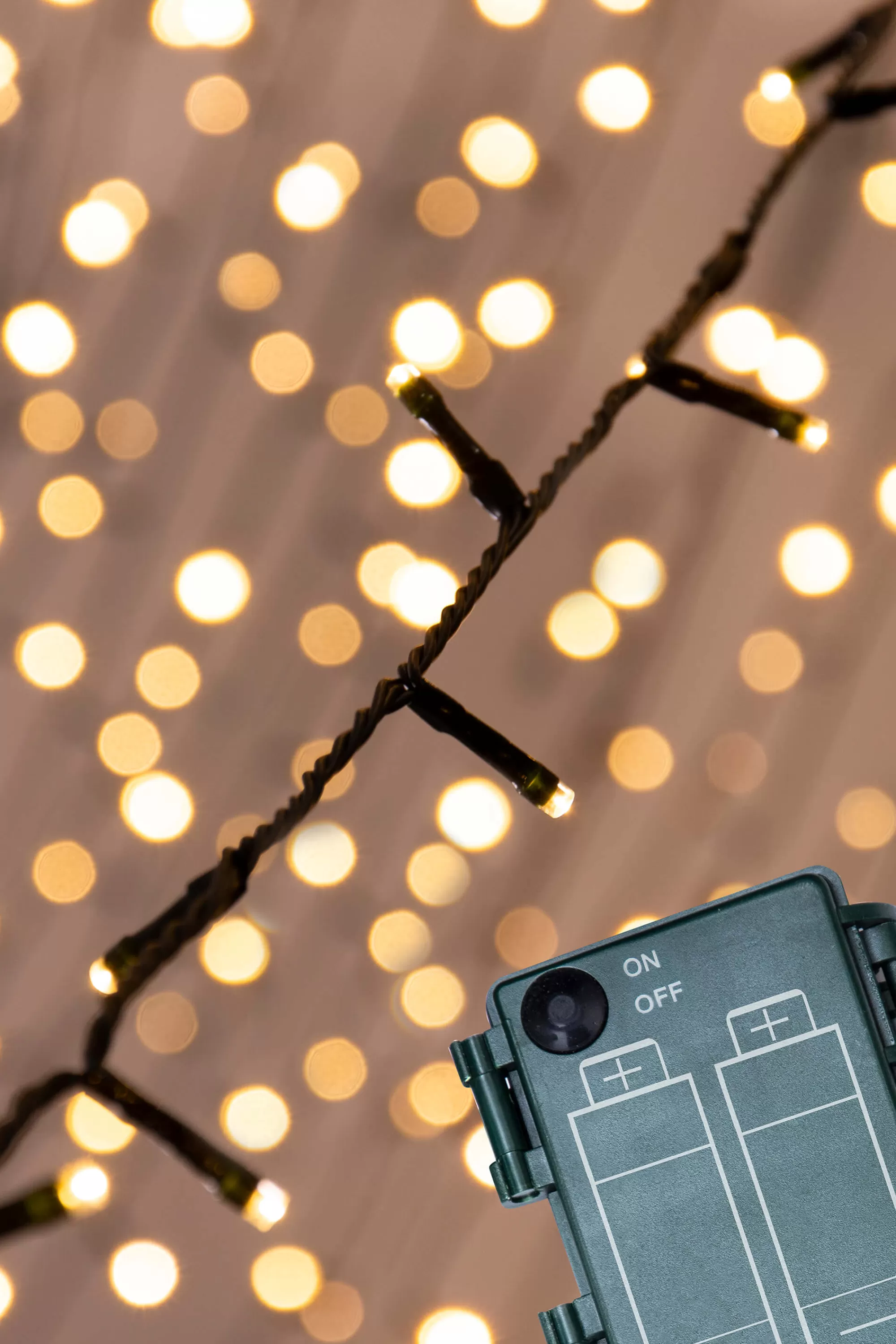 Flash Sale Christmas Tree World Ctw Battery Powered 200 Led Multifunction String Light Set - Choose Colour