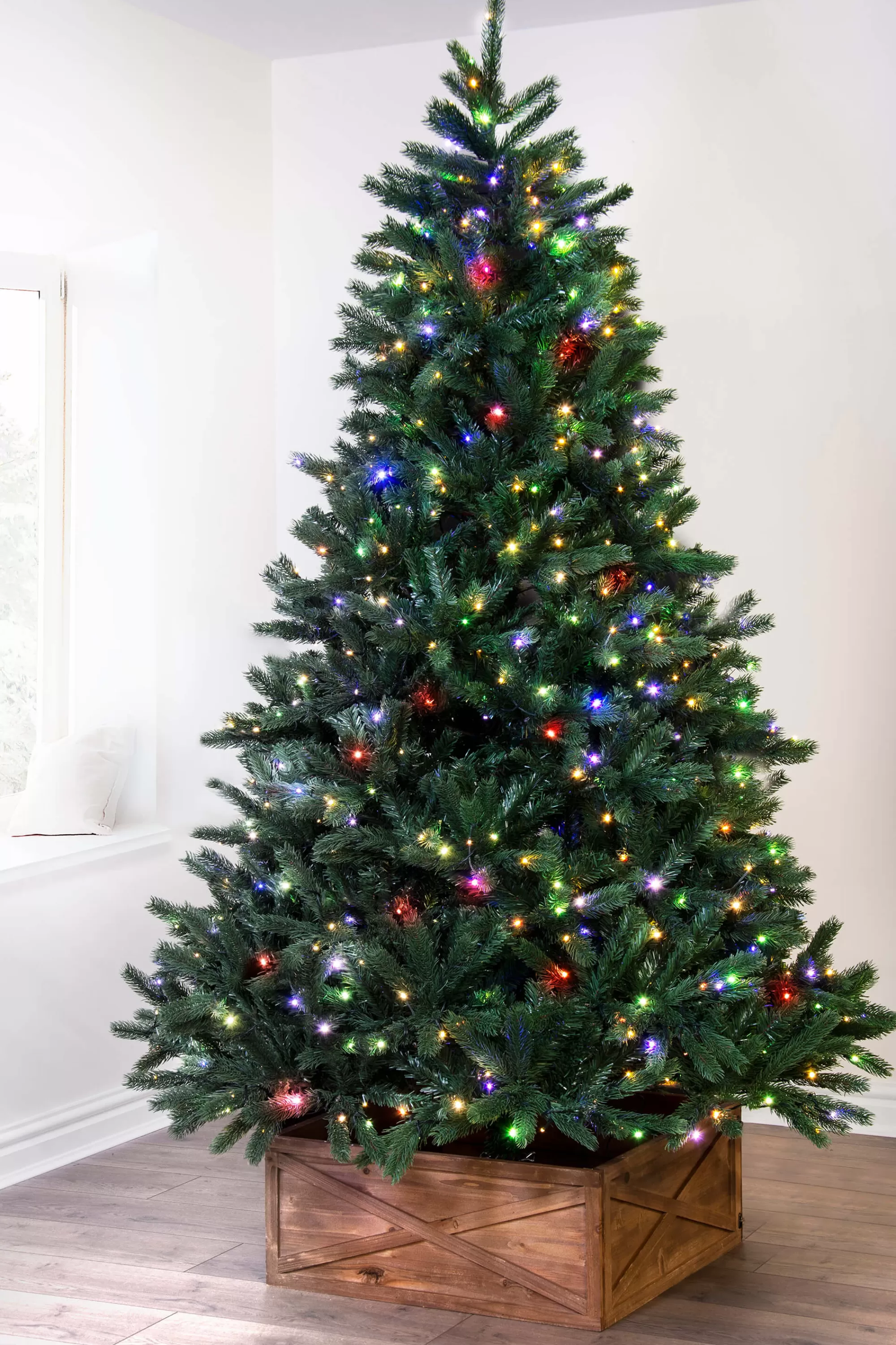 Store Christmas Tree World The 5Ft Ultra Devonshire Fir Pre-Lit With Warm White/Multicoloured Colour Change Leds