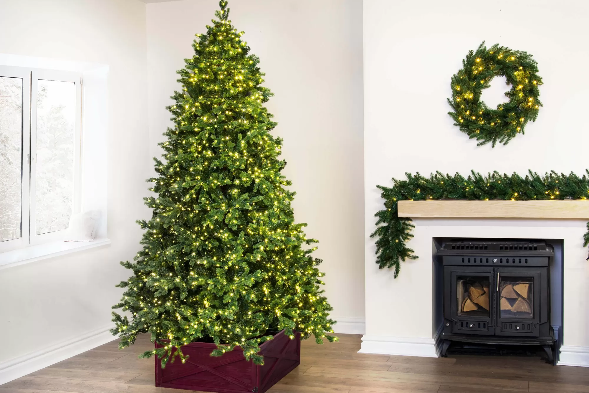 Discount Christmas Tree World The Ultra-Lit Montagna Fir Tree (6Ft To 8Ft)